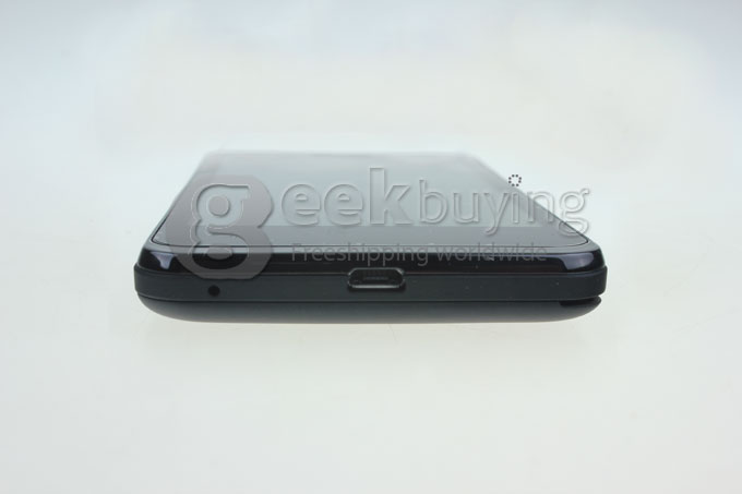 MTK6577 CPU Dual Core/5.0MP Camera/4.0&#8221;Screen,Review Of Freelander I10S Smartphone
