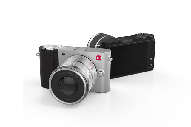 Yi M1 Mirrorless Camera with 20MP Sony Sensor, 4K Video Recording Announced