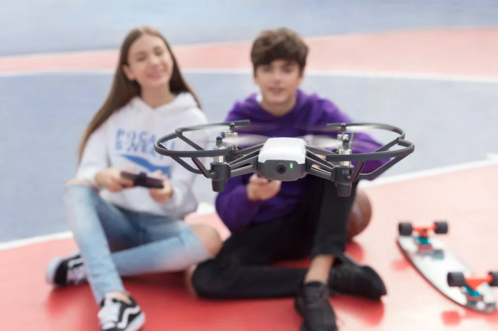 DJI Release Tello, a $99 Programmable Little Drone