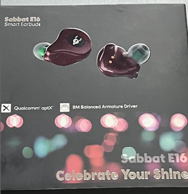 In-depth Disassembly of Sabbat E16 TWS Earbuds