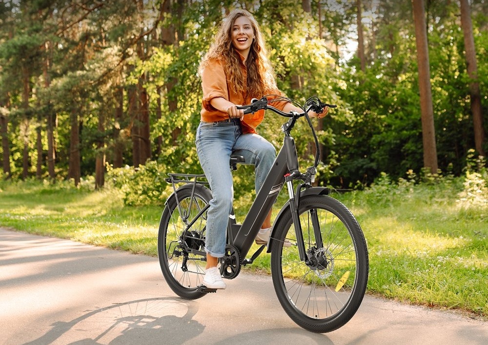 Les meilleurs vélos et trottinettes électriques pour rouler en plein air en 2025