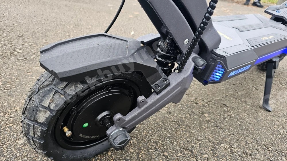 Ausom DT2 Pro Review: The Best Scooter Under &euro;900 in Europe?