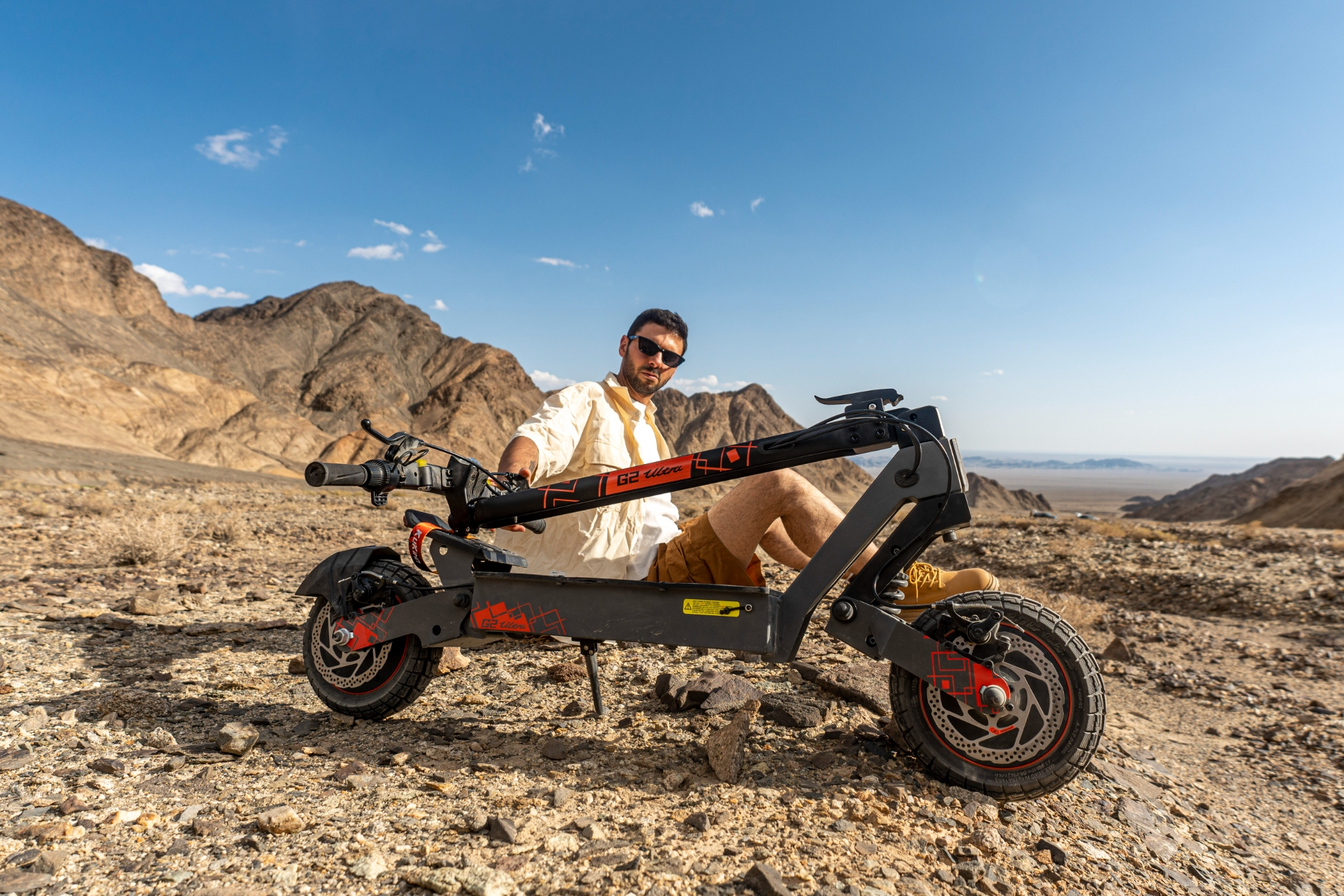 kukirin-g2-ultra-review-the-best-smart-screen-folding-electric-scooter