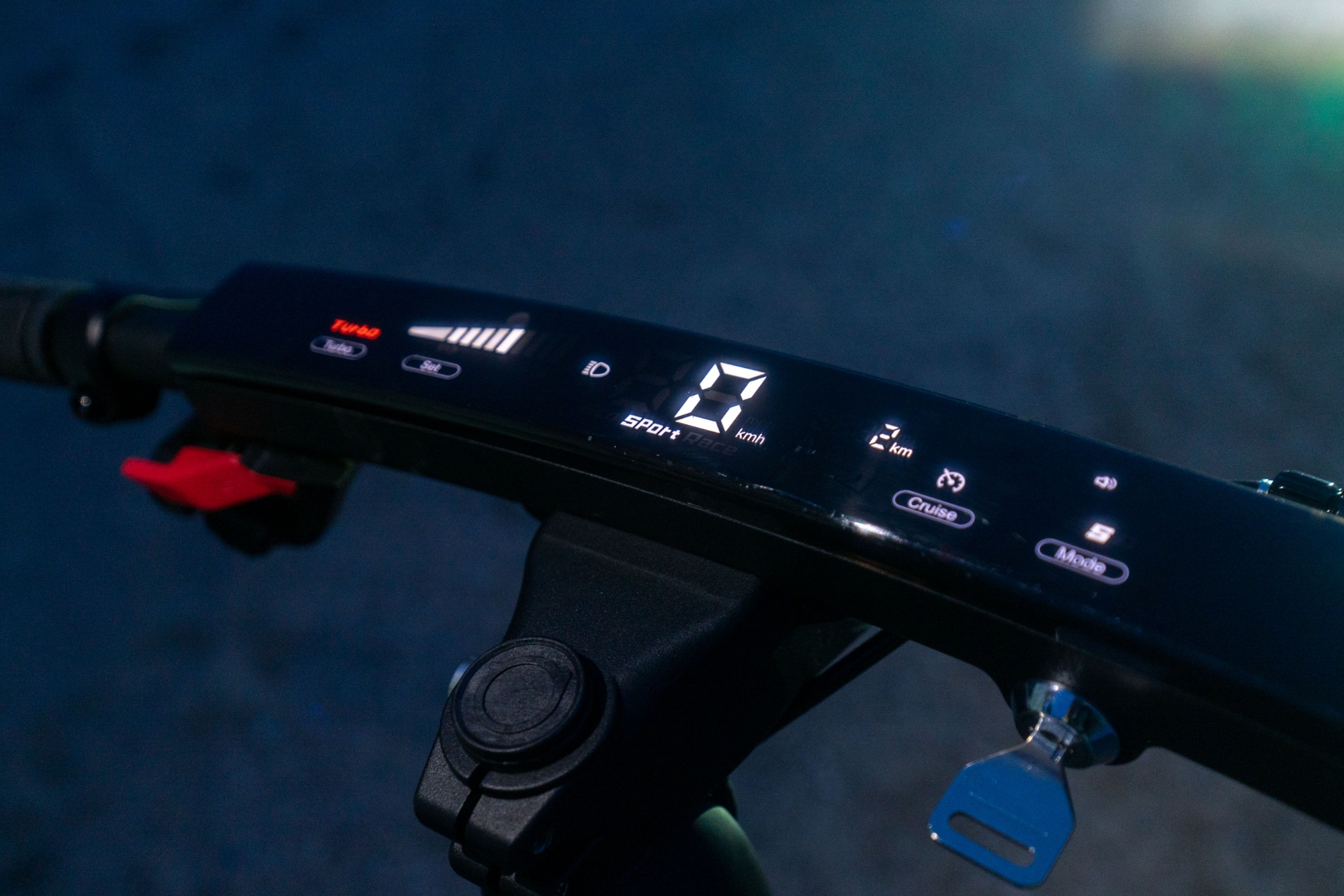 kukirin-g2-ultra-review-the-best-smart-screen-folding-electric-scooter